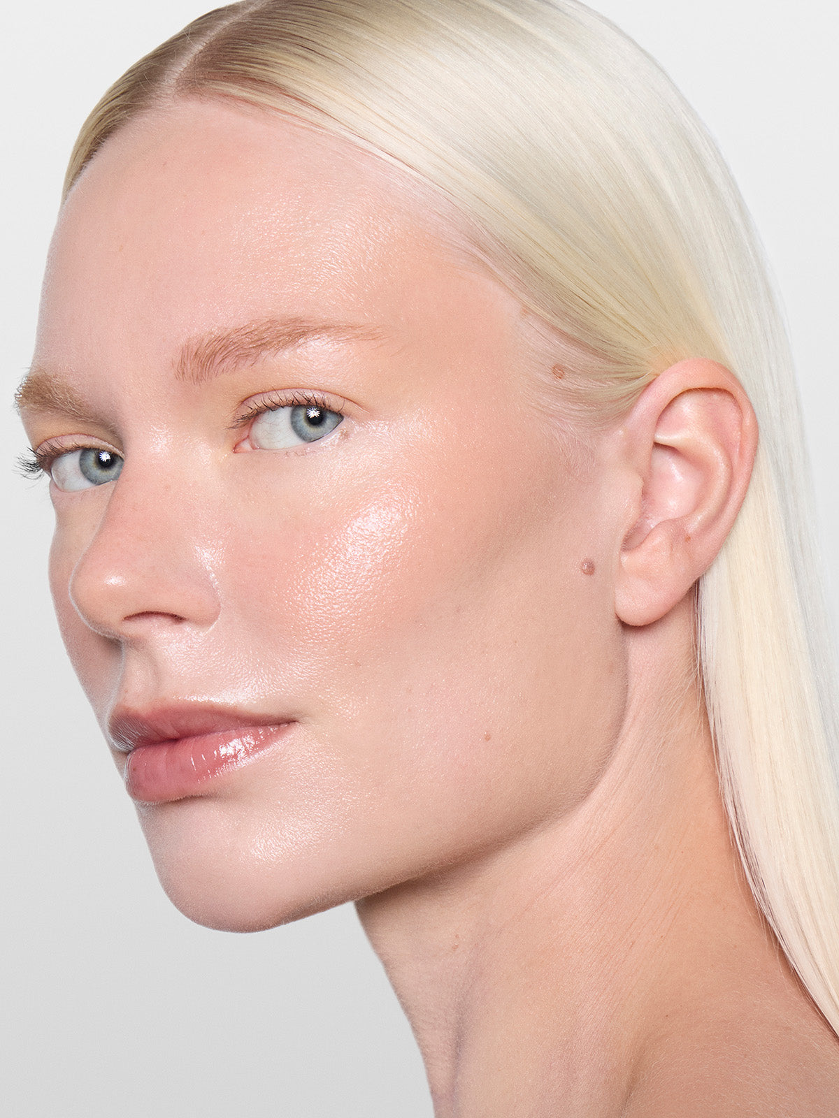 REFY Glow and Sculpt Primer