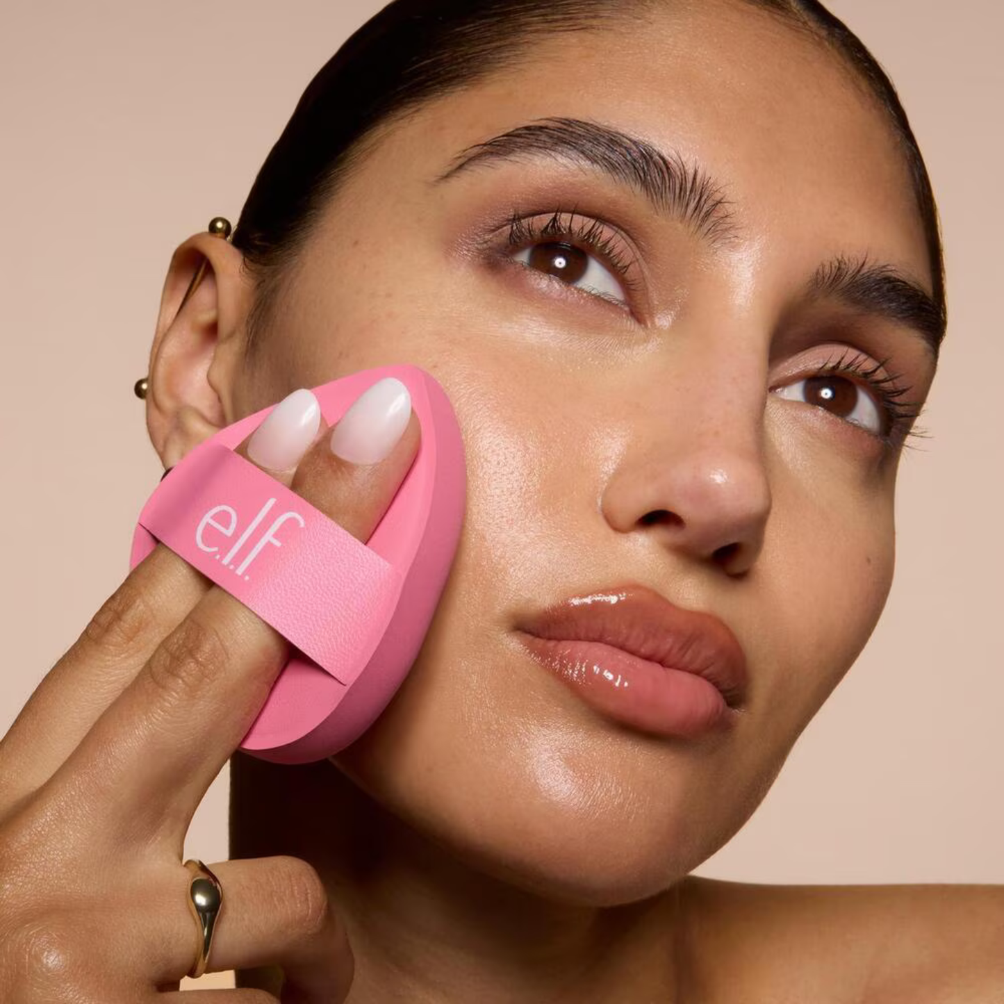 E.L.F Pillow Puff Foundation Sponge