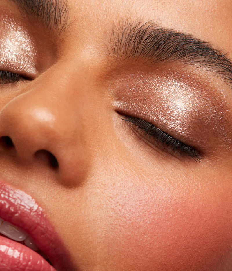 r.e.m. beauty lustrous liquid eyeshadow